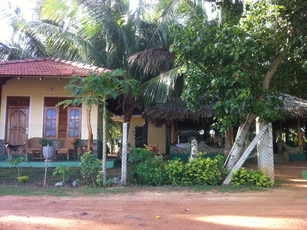 Ranna Fishermens Lodge & Restaurant חדר תמונה